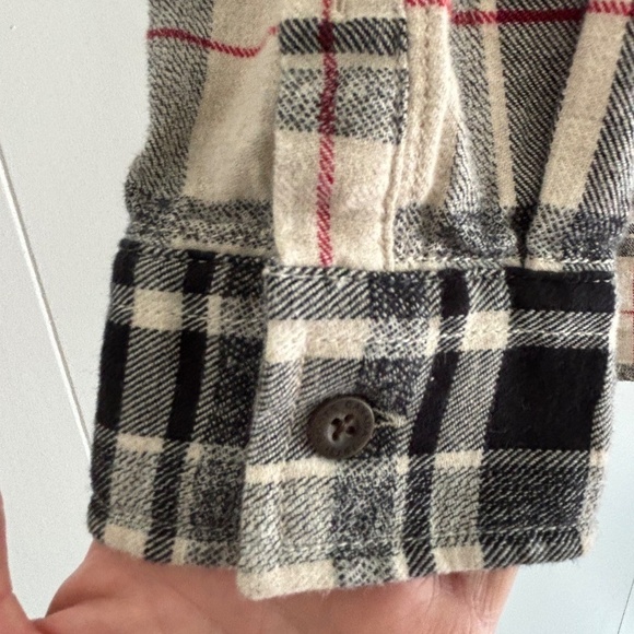 Roots plaid button down soft flannel shirt 100% Cotton size L - Picture 6 of 16